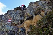 74 Dori cerca una via alternativa...